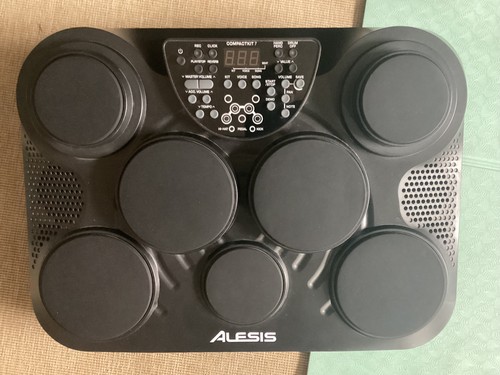 Alesis compactkit - alesis,